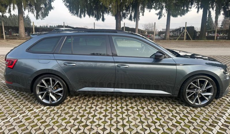Škoda Superb 2.0tdi SPORTLINE, EKSTRA STANJE full
