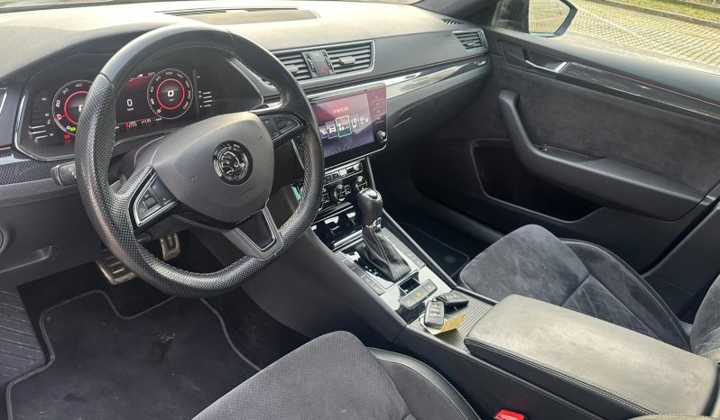 Škoda Superb 2.0tdi SPORTLINE, EKSTRA STANJE full