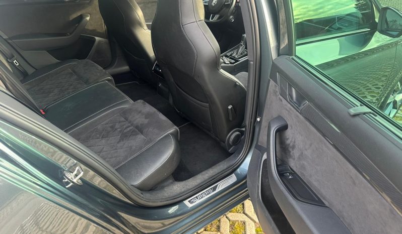 Škoda Superb 2.0tdi SPORTLINE, EKSTRA STANJE full