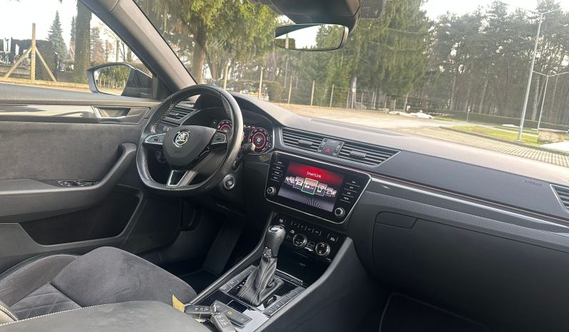 Škoda Superb 2.0tdi SPORTLINE, EKSTRA STANJE full