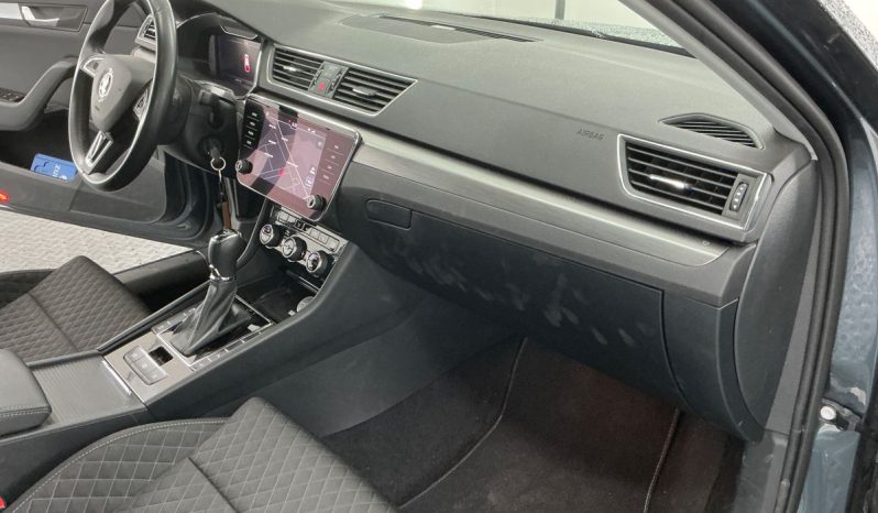 Škoda Superb Combi 2,0 TDi, DSG, 140kw, EKSTRA STANJE, U DOLASKU full