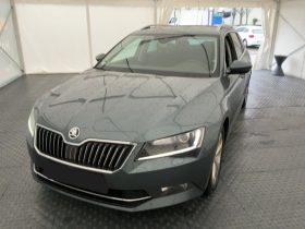 Škoda Superb Combi 2,0 TDi, DSG, 140kw, EKSTRA STANJE, U DOLASKU