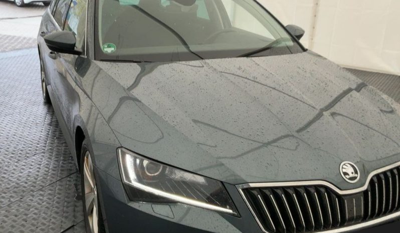 Škoda Superb Combi 2,0 TDi, DSG, 140kw, EKSTRA STANJE, U DOLASKU full
