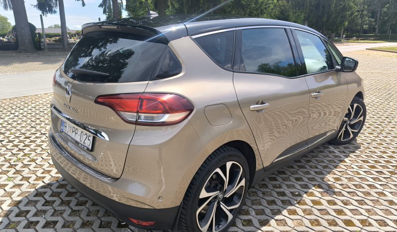 Renault Scenic 1,6dCi 130, BOSE, FULL LED, VRHUNSKO STANJE full