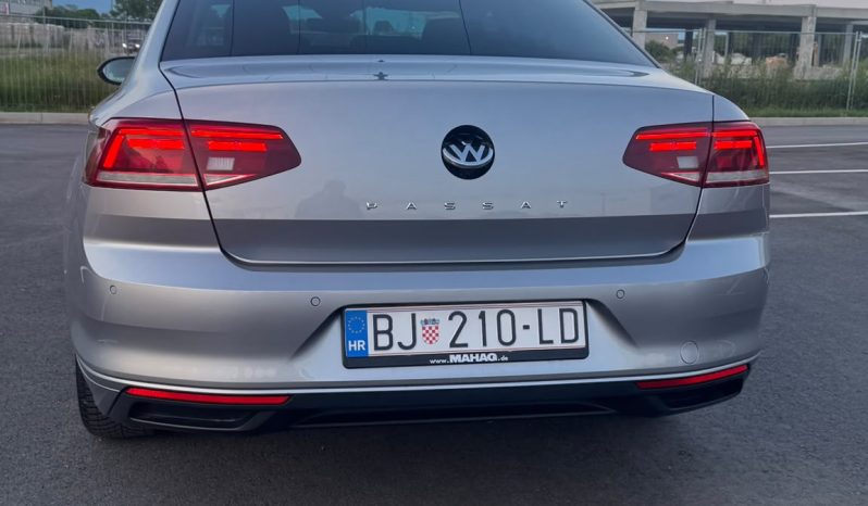 Volkswagen Passat 2.0Tdi , Business , SAMO 73,000km full