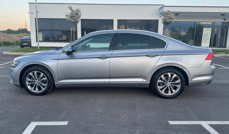 Volkswagen Passat 2.0Tdi , Business , SAMO 73,000km full
